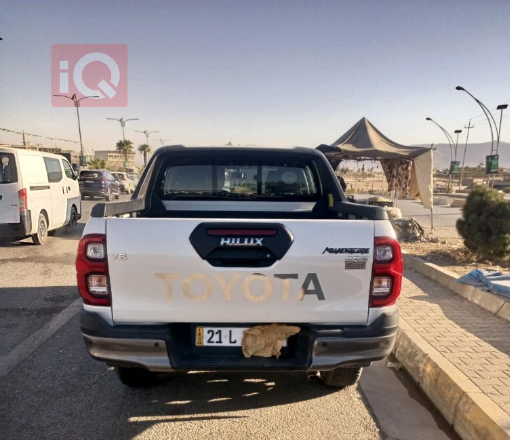 Toyota Hilux